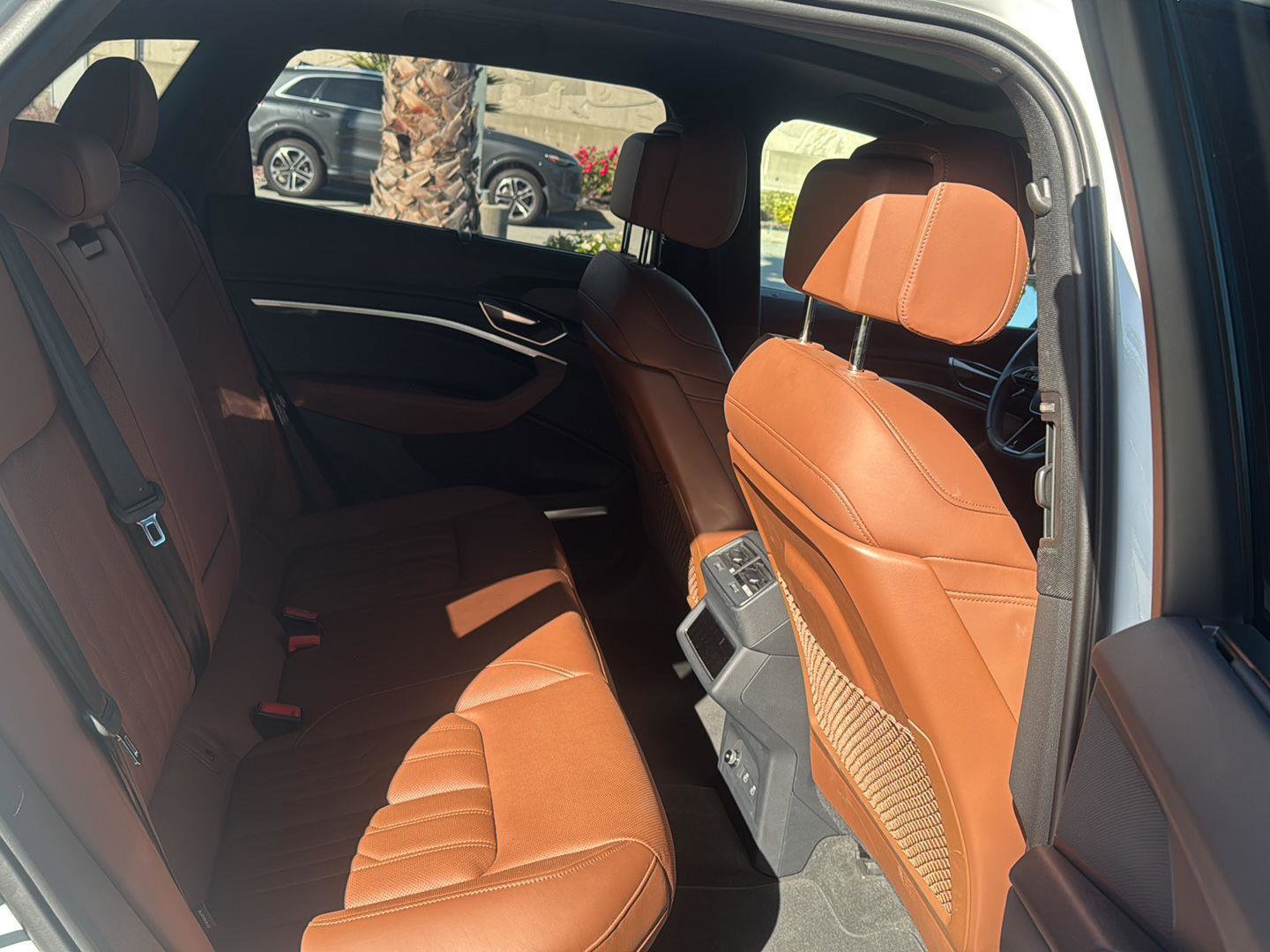 Used 2023 Audi e-tron Chronos w/ Chronos Package image 14