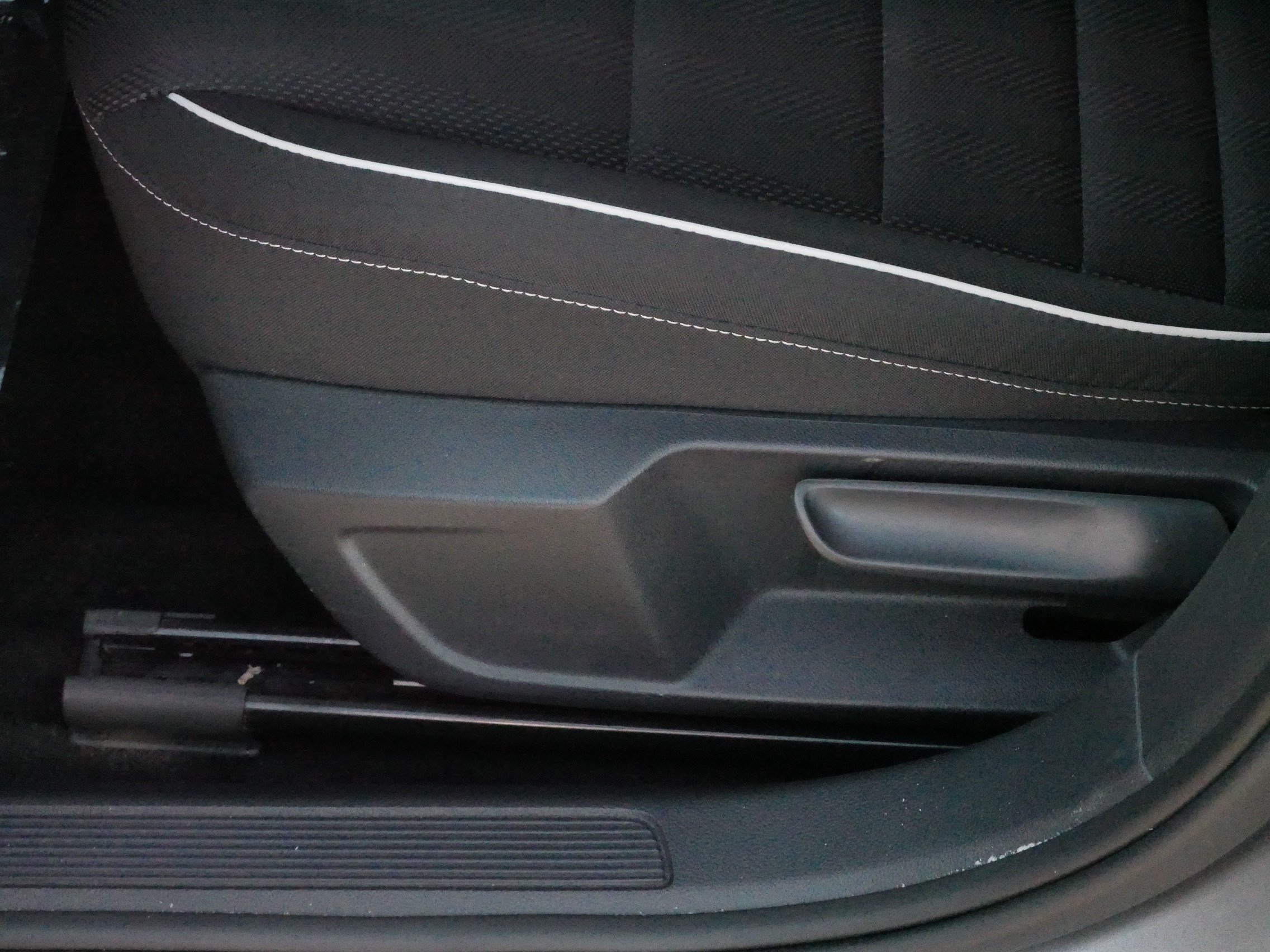 Certified 2024 Volkswagen Jetta Sport FWD image 20