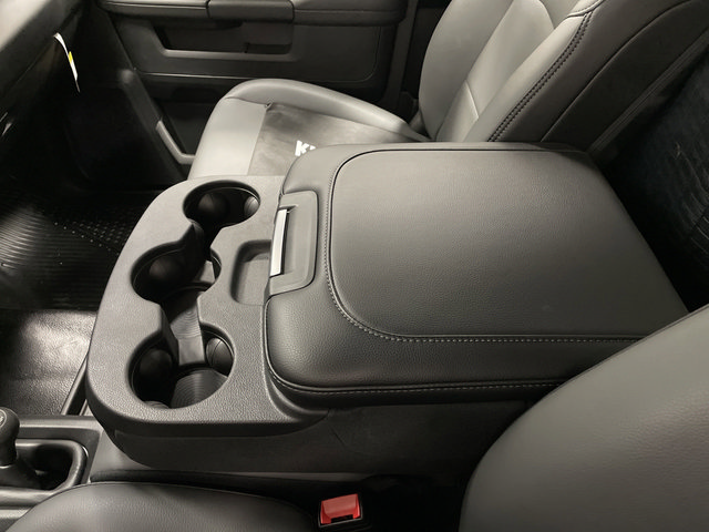 New 2024 RAM 3500 Tradesman AWD/4WD image 25