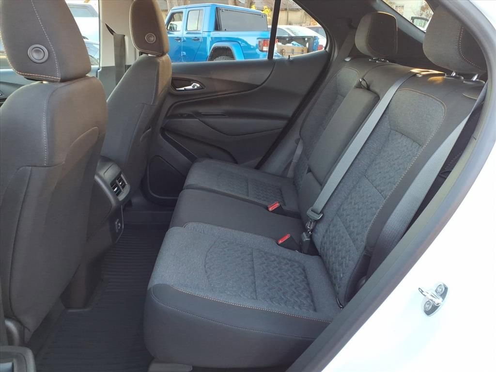 Used 2022 Chevrolet Equinox LT image 13
