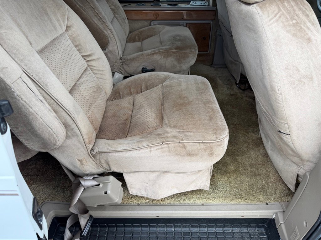 Used 1999 GMC Safari Passenger w/ Marketing Option Pkg 3 RWD image 12