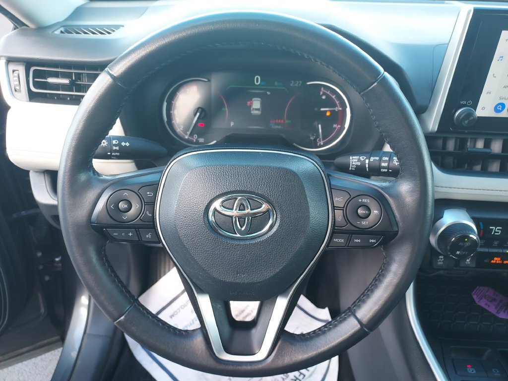 Used 2024 Toyota RAV4 XLE w/ Convenience Package AWD/4WD image 17
