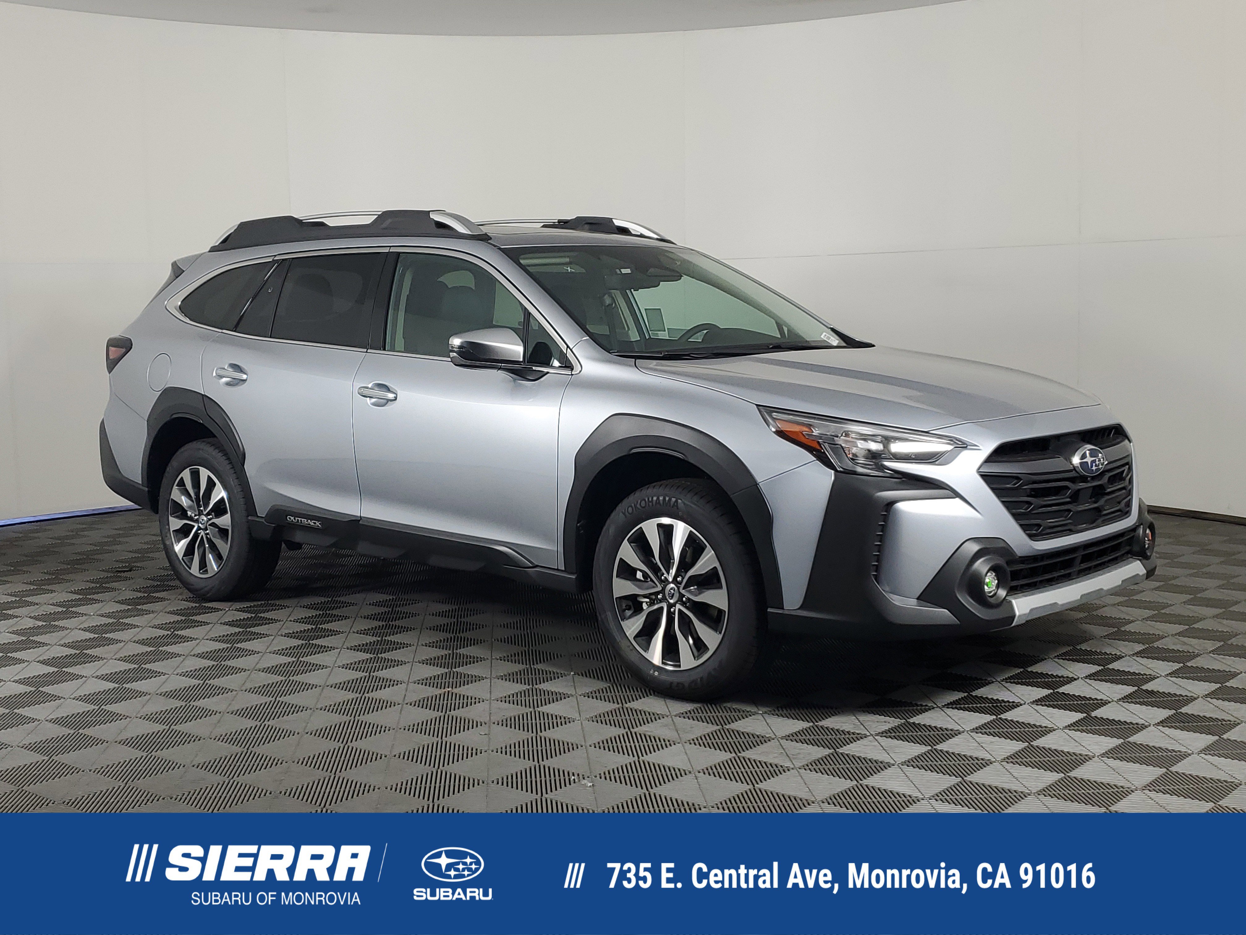 New 2025 Subaru Outback Touring XT image 1