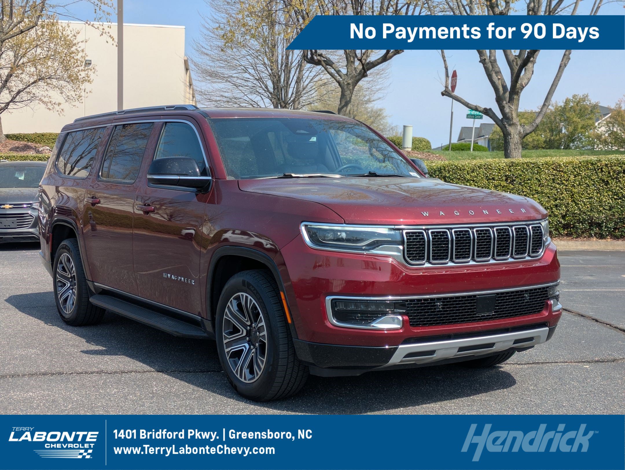 Used 2024 Jeep Wagoneer L Series II w/ Flexible Seating Group AWD/4WD image 1
