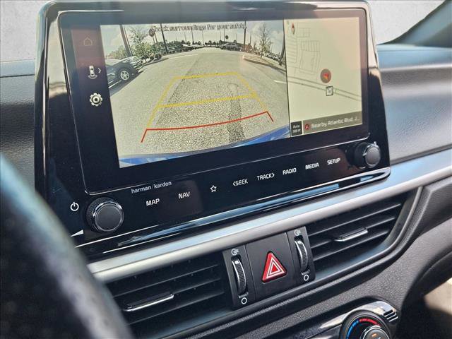 Used 2024 Kia Forte GT-Line w/ GT-Line Premium Package image 13