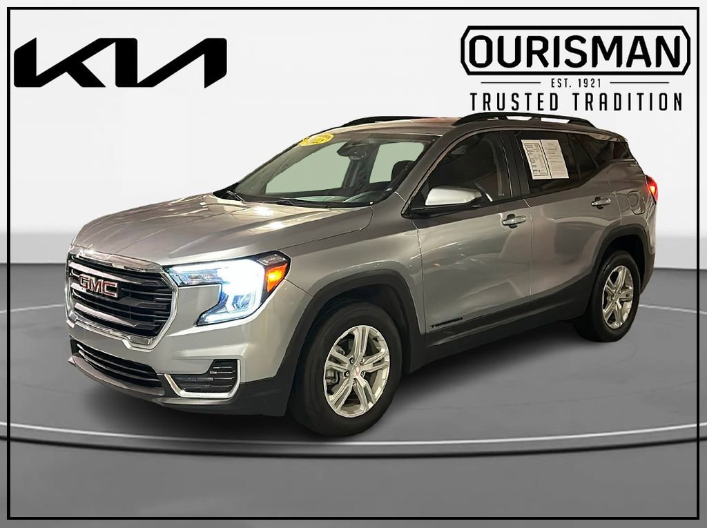 Used 2023 GMC Terrain SLE w/ Driver Convenience Package image 1