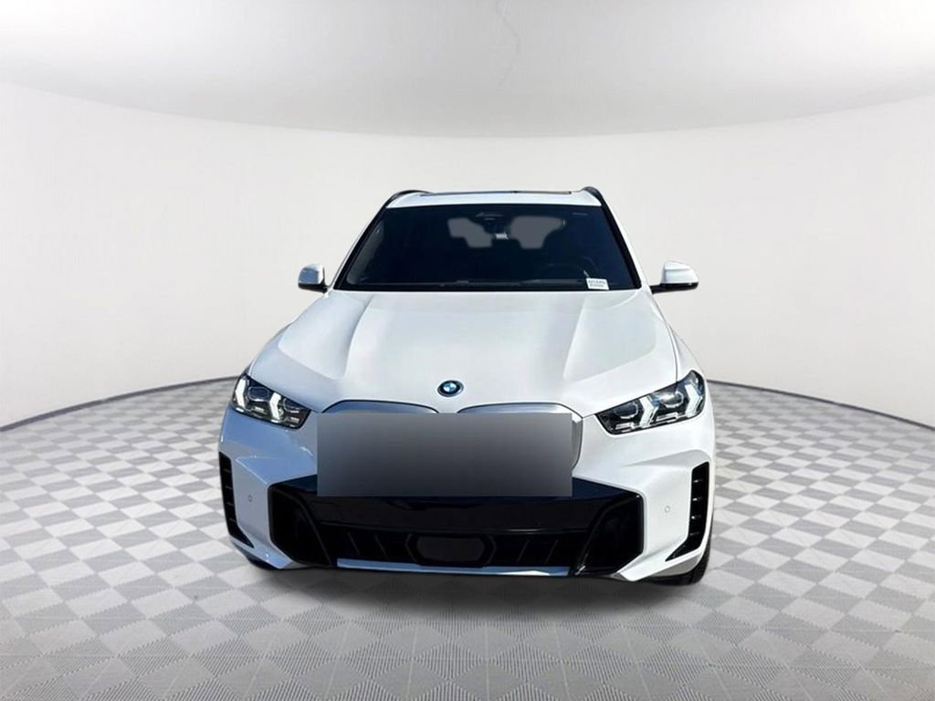 New 2026 BMW X5 xDrive50e w/ M Sport Package image 3