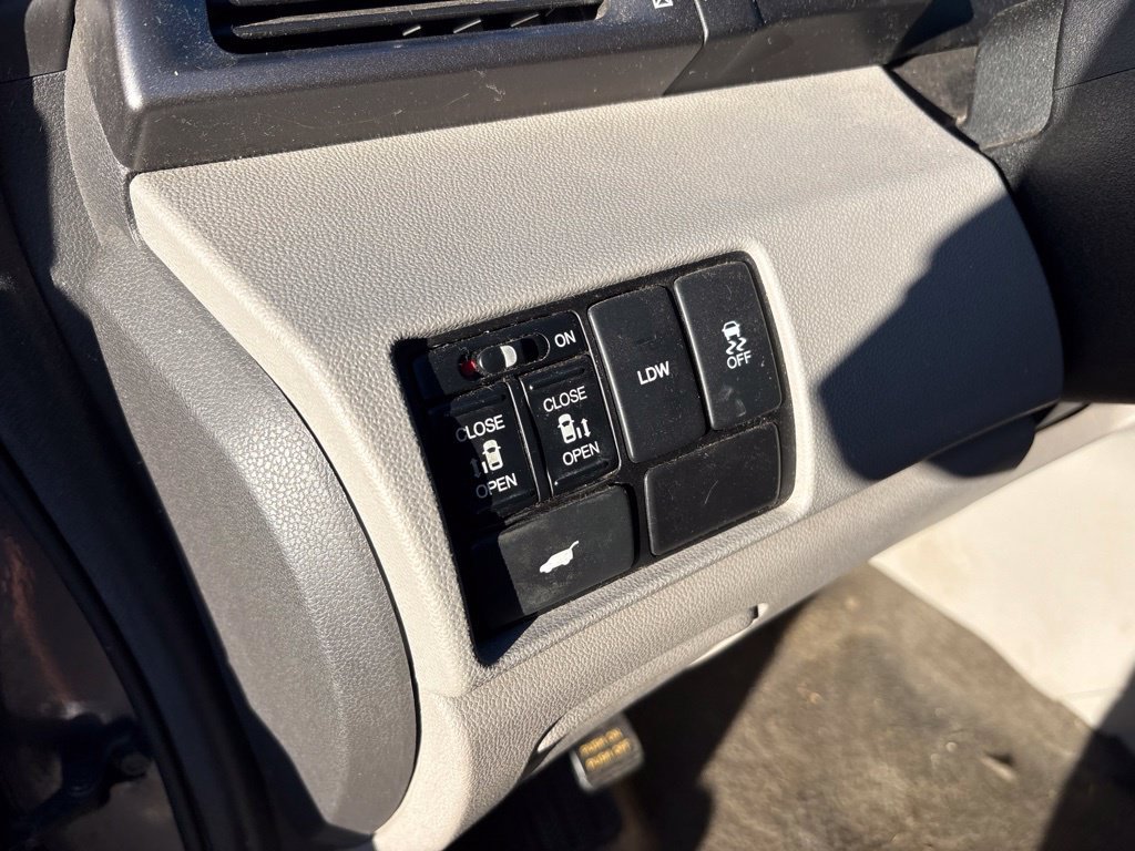 Used 2014 Honda Odyssey EX-L image 18