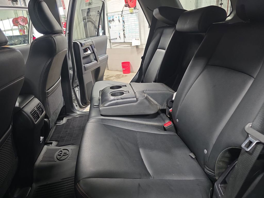 Used 2022 Toyota 4Runner TRD Off-Road Premium image 13