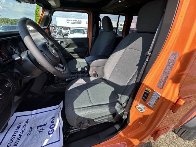 New 2025 Jeep Wrangler Sport S image 10