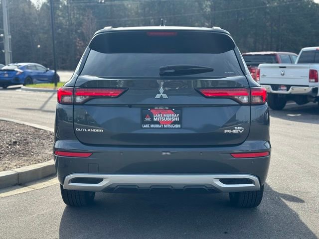 Used 2025 Mitsubishi Outlander 4WD Plug-In Hybrid image 9