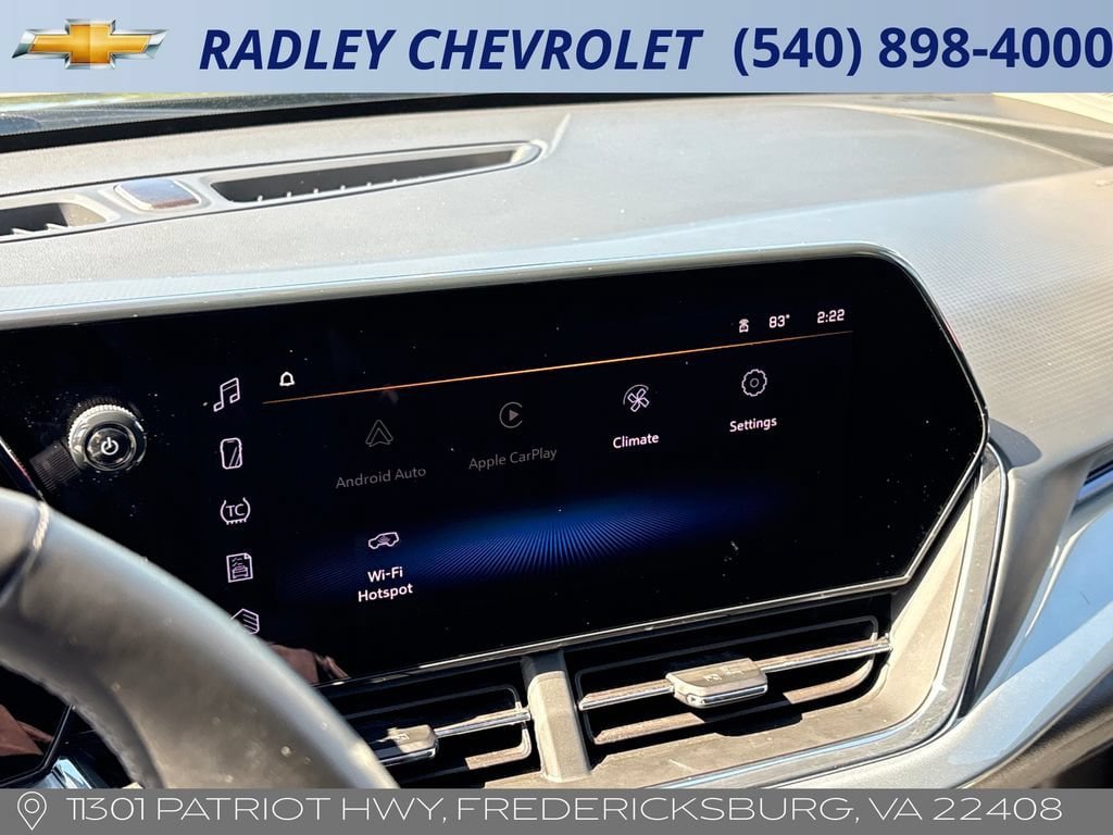 Used 2025 Chevrolet Trax LT w/ LT Convenience Package FWD image 8