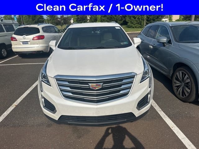 Used 2018 Cadillac XT5 AWD image 2