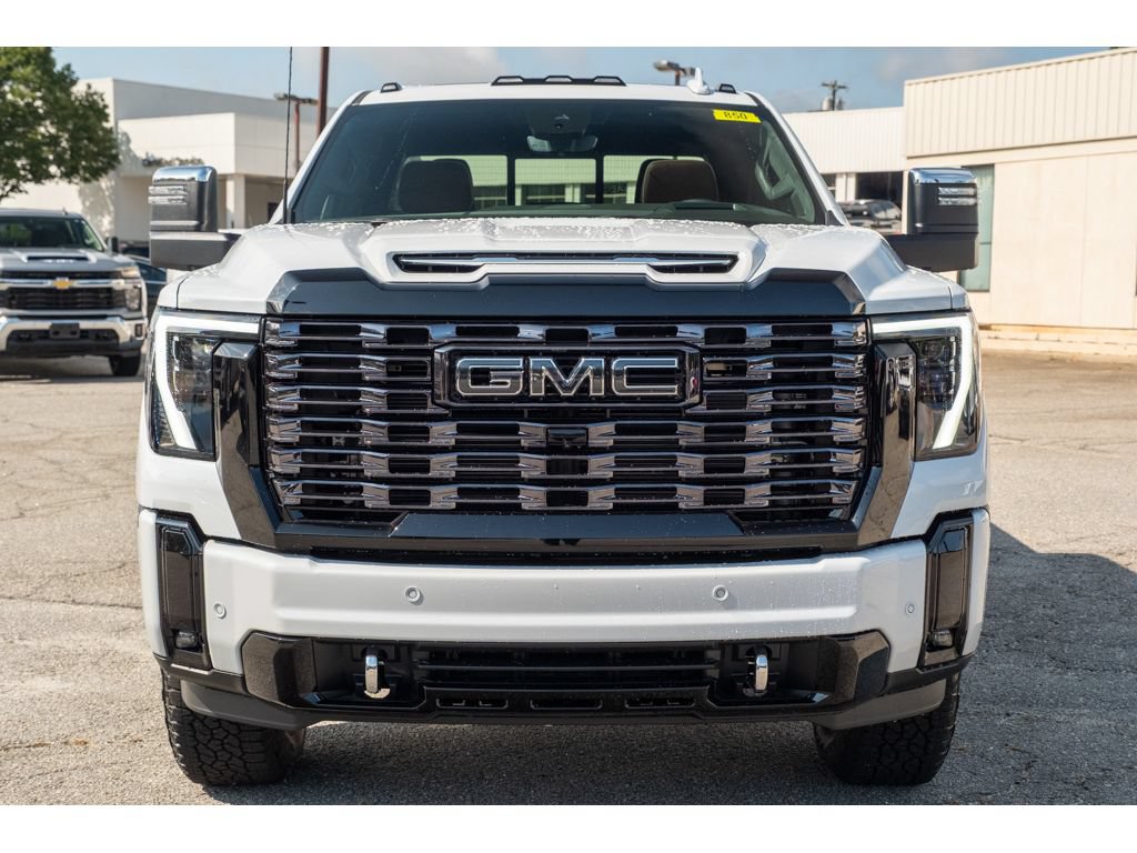 New 2026 GMC Sierra 2500 Denali Ultimate AWD/4WD image 3
