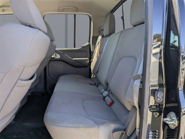 Used 2020 Nissan Frontier SV w/ Midnight Edition Floor Mats image 13
