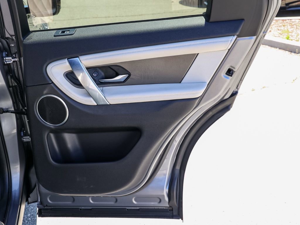 Used 2020 Land Rover Discovery Sport S R-Dynamic image 19