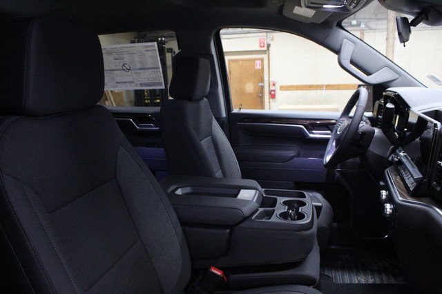 New 2026 GMC Sierra 1500 Elevation image 10