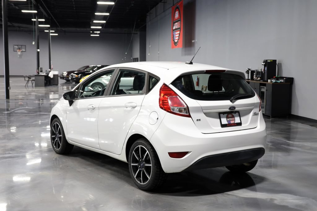 Used 2019 Ford Fiesta SE FWD image 5