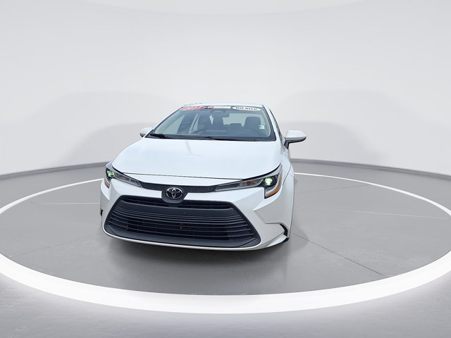 Certified 2023 Toyota Corolla LE FWD image 4