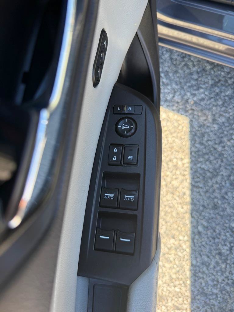 Used 2018 Acura ILX FWD image 11