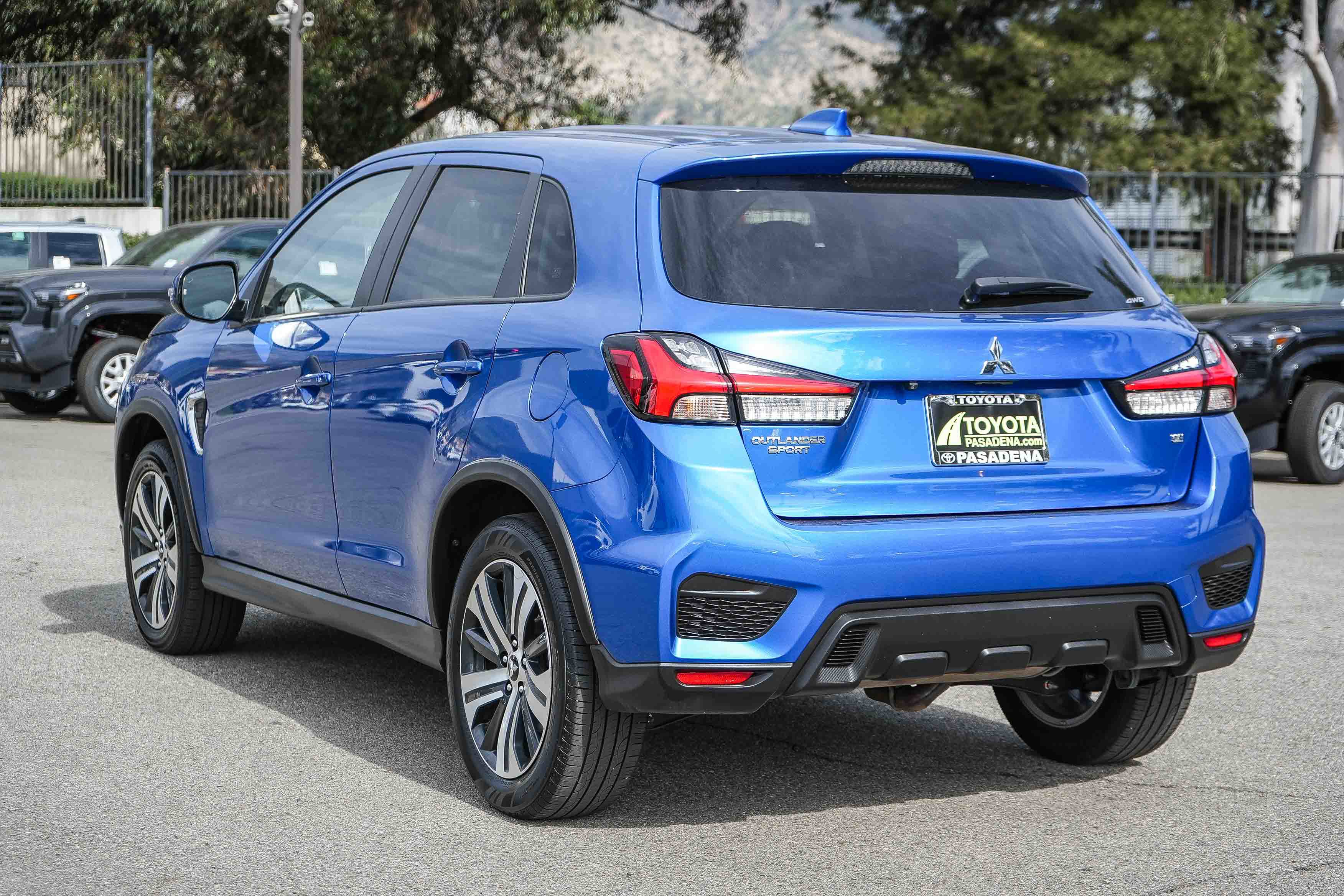Used 2024 Mitsubishi Outlander Sport SE image 8