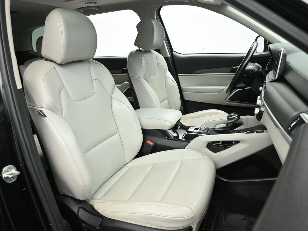 Used 2022 Kia Telluride S image 25