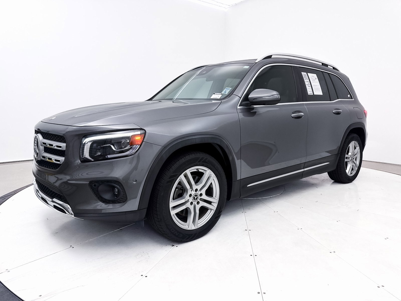 Used 2021 Mercedes-Benz GLB 250 4MATIC image 12