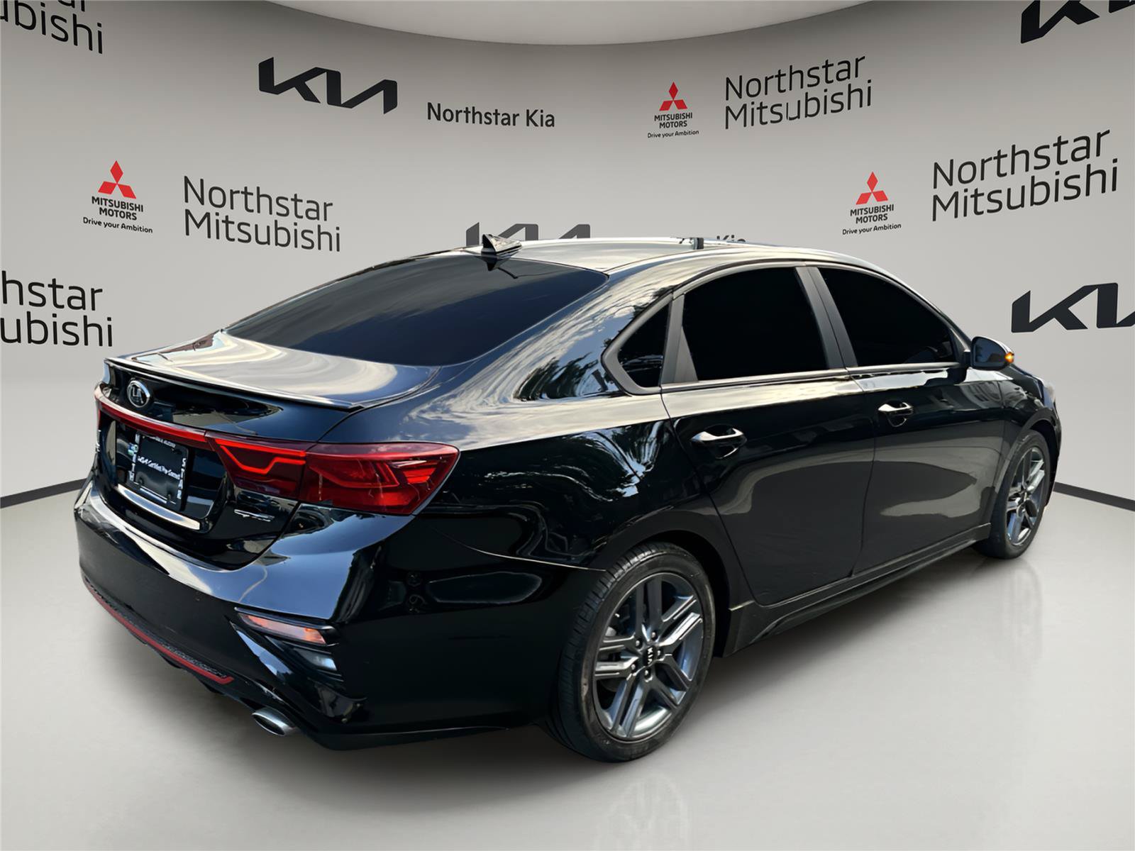 Used 2021 Kia Forte GT-Line FWD image 4