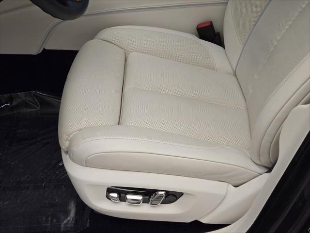 Certified 2025 Rolls-Royce Ghost image 34