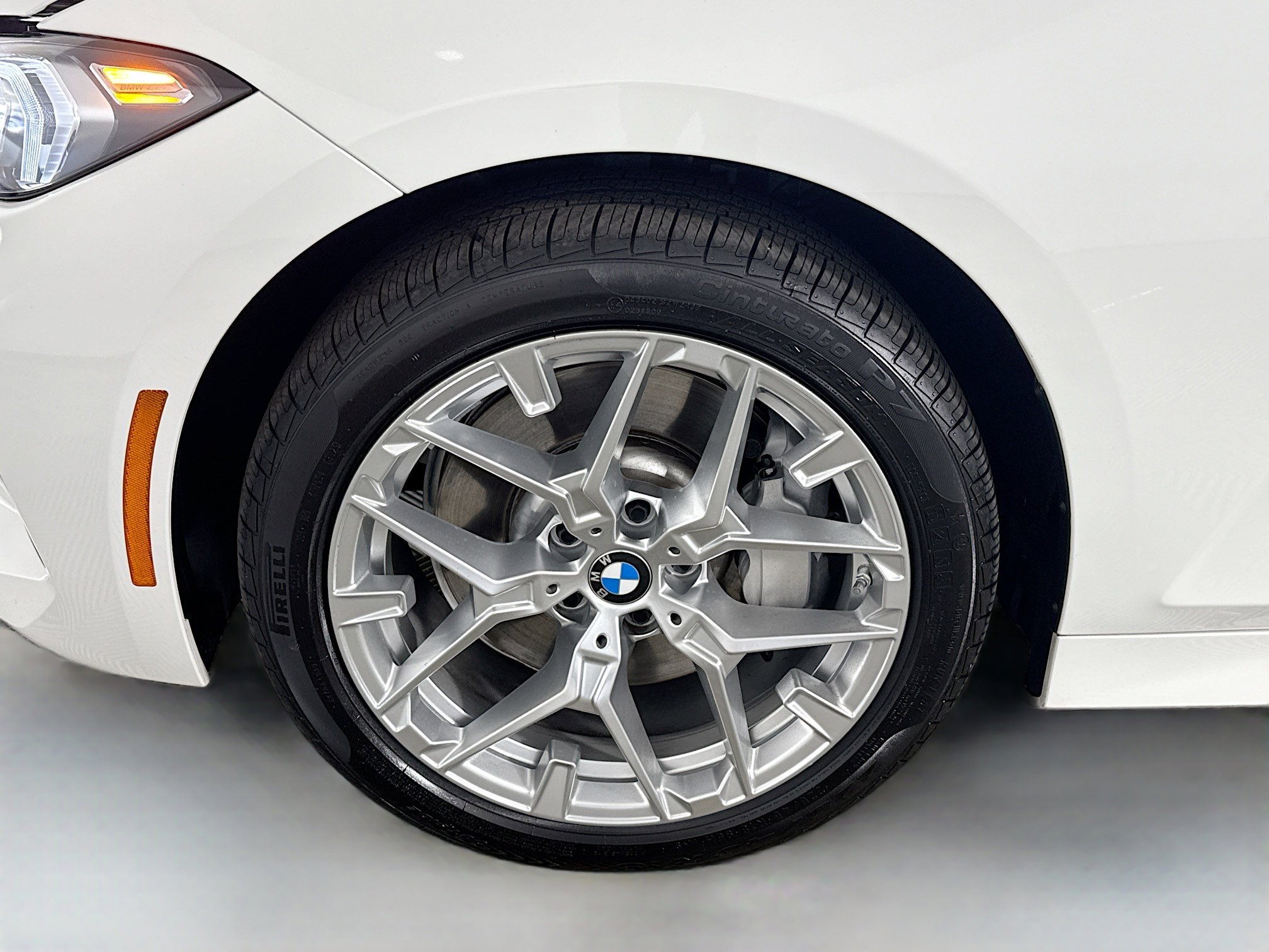 Used 2026 BMW 330i Sedan image 38