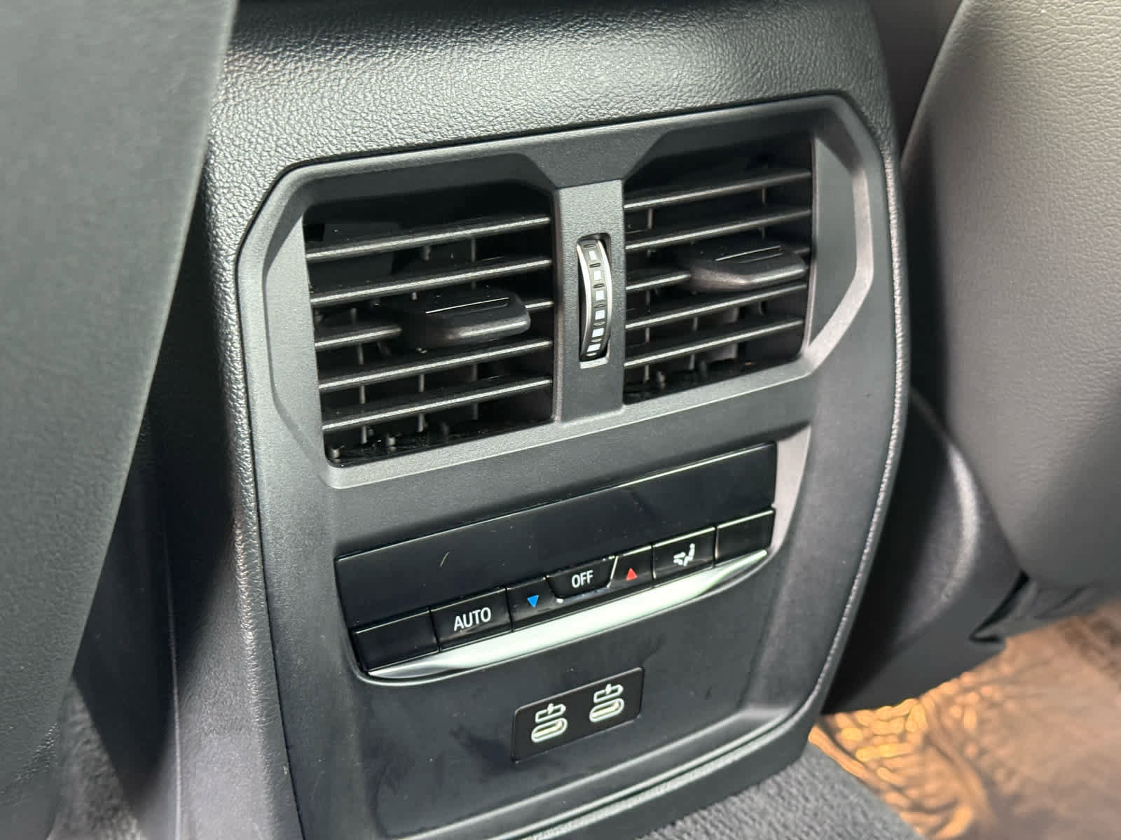 Used 2022 BMW M3 Competition w/ M Driver's Package image 32