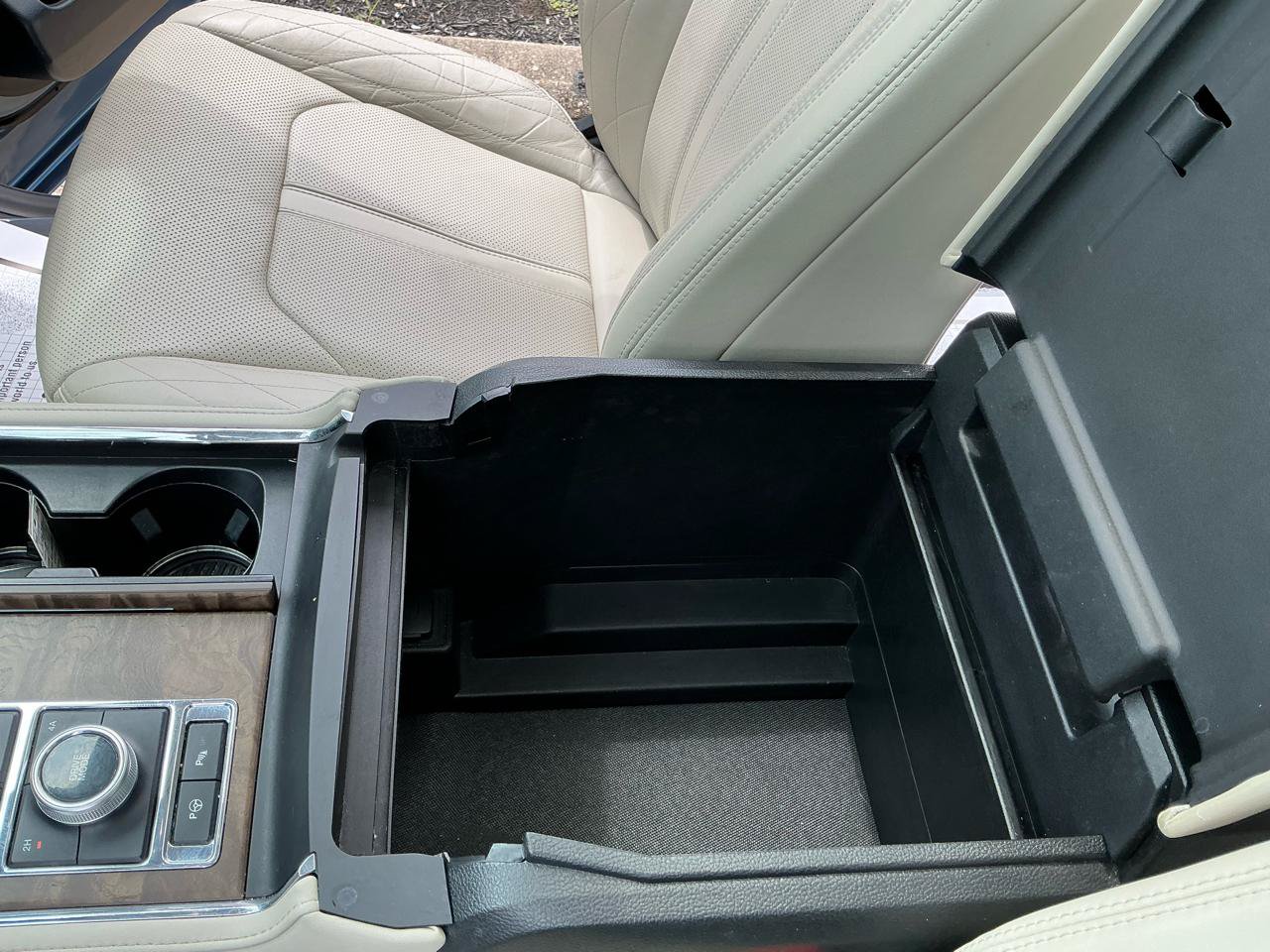 Used 2019 Ford Expedition Platinum AWD/4WD image 22