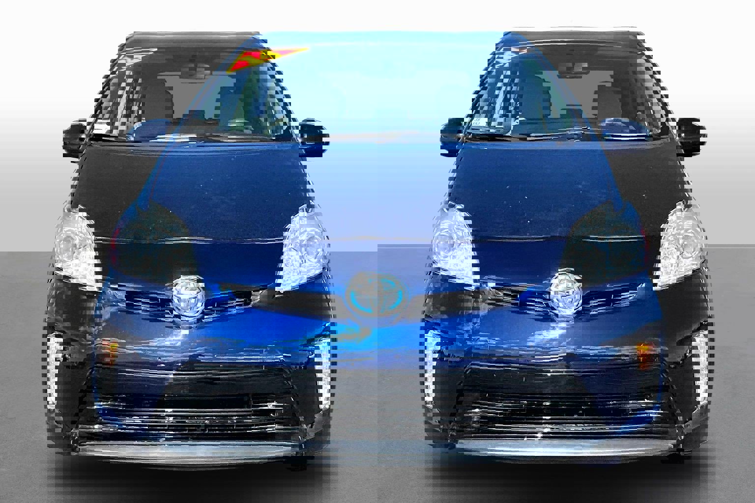 Used 2014 Toyota Prius Three FWD image 3