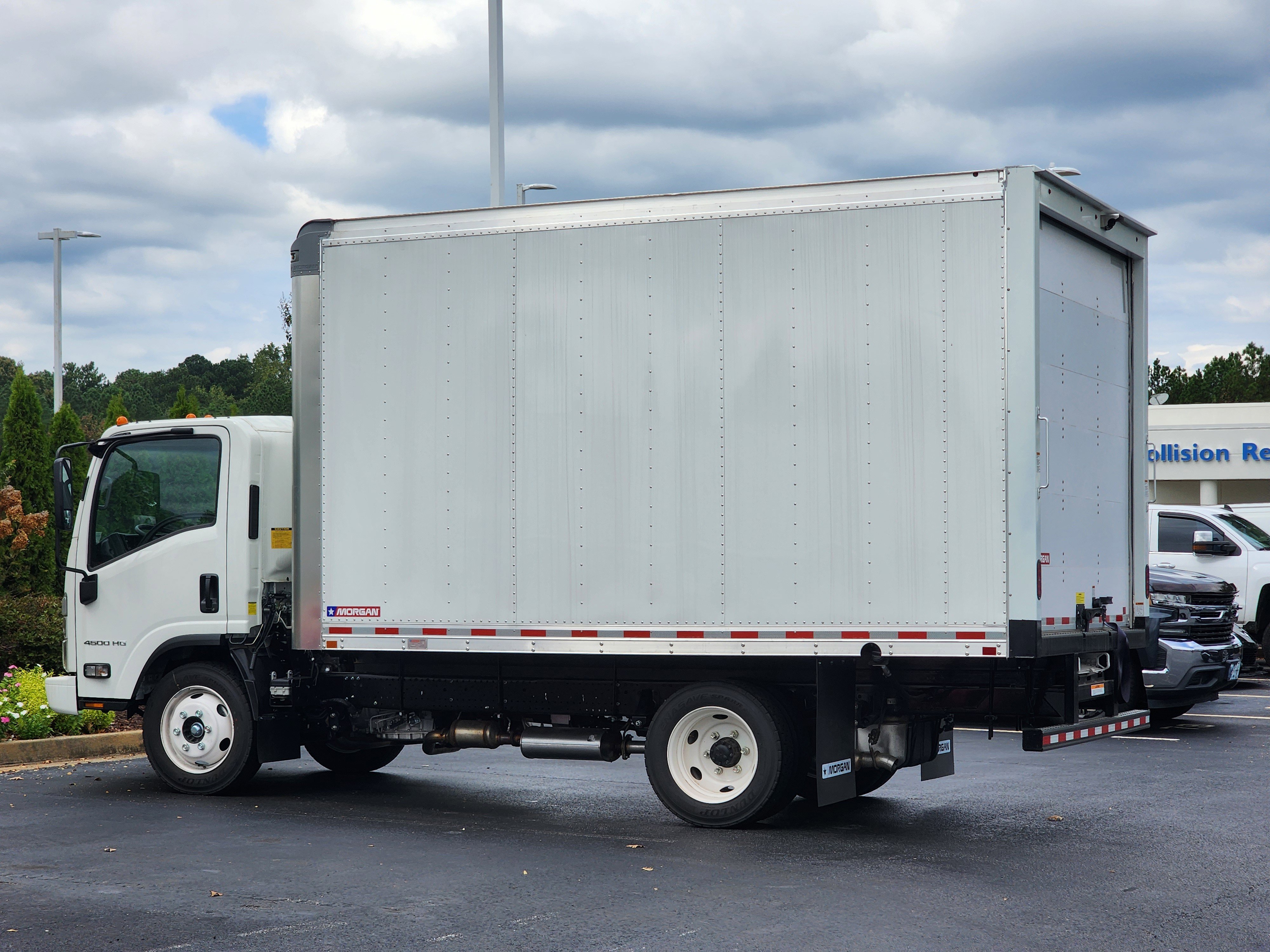 New 2025 Chevrolet Low Cab Forward image 11