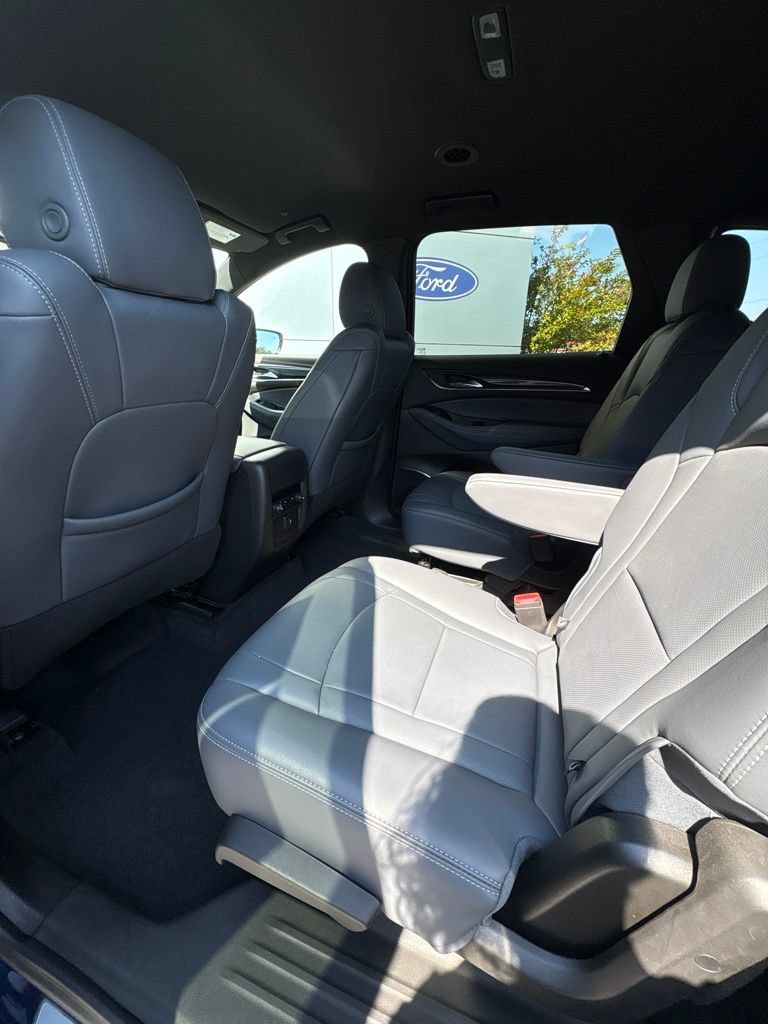 Used 2023 Buick Enclave Essence w/ Trailering Package, 5000 lbs. FWD image 32