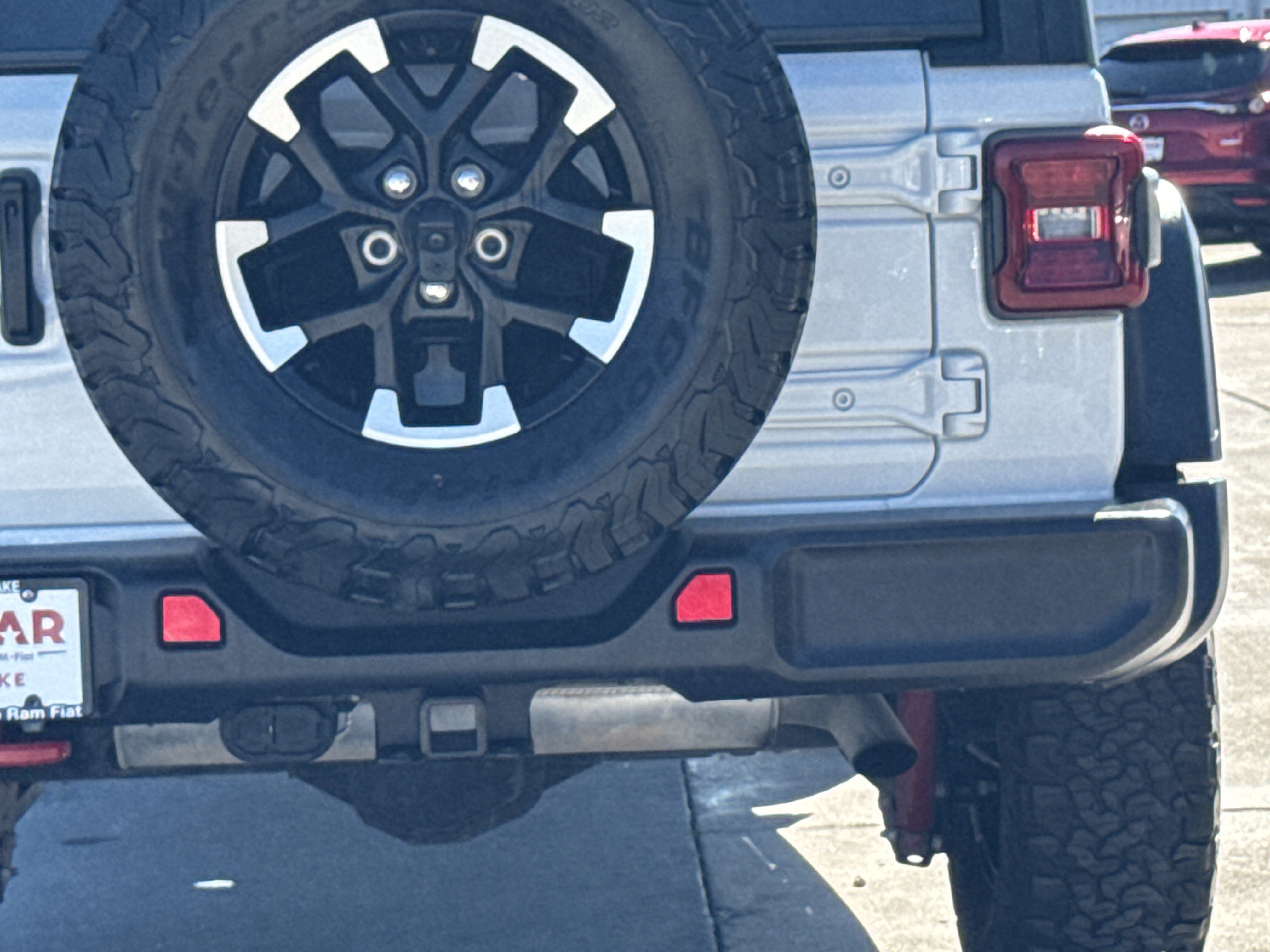 Used 2025 Jeep Wrangler Unlimited Rubicon image 11