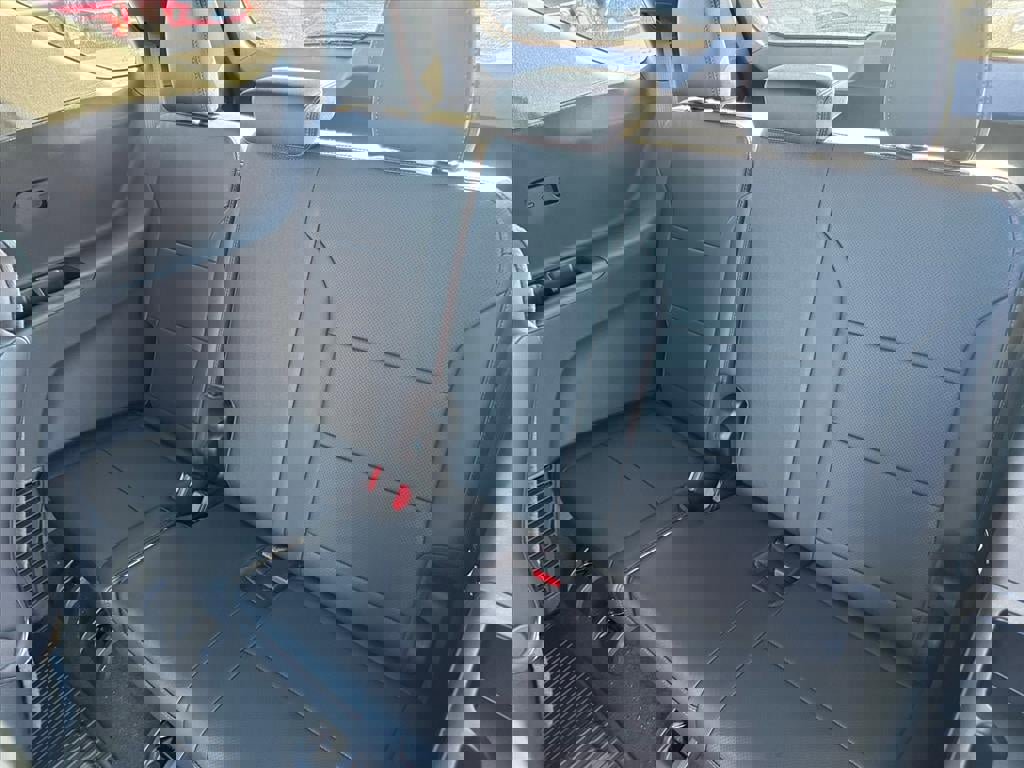 New 2026 Chevrolet Traverse Z71 w/ Enhanced Driving Package image 7