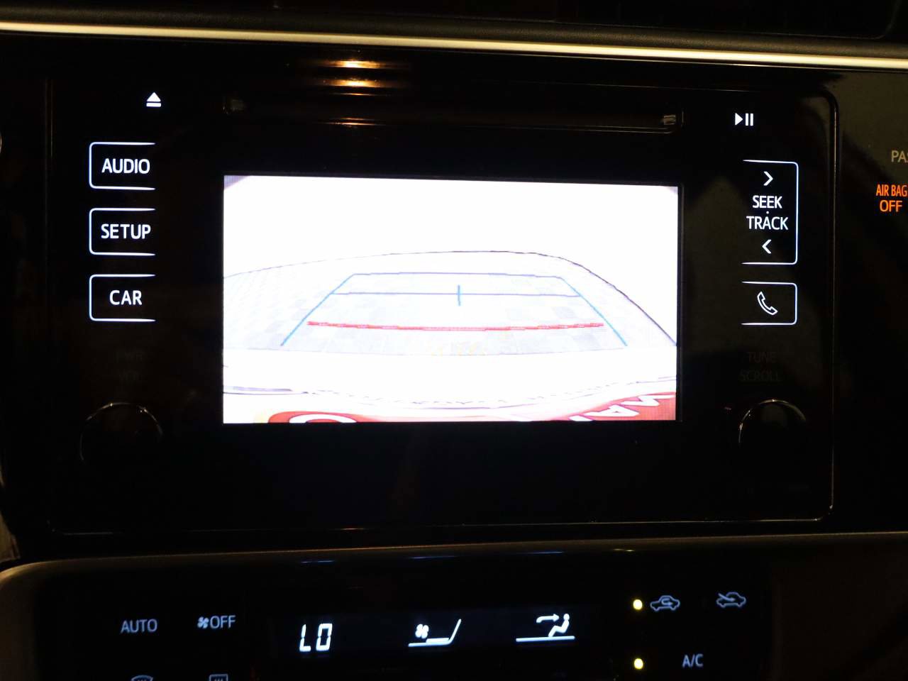 Used 2017 Toyota Corolla SE w/ Carpet Mat Package (TMS) image 11