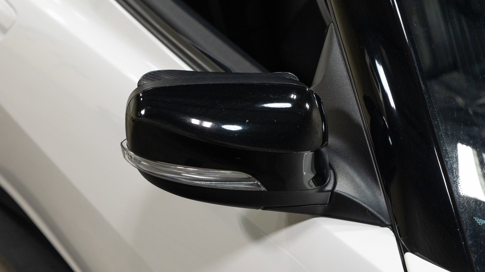 Used 2021 Lotus Evora RWD image 17