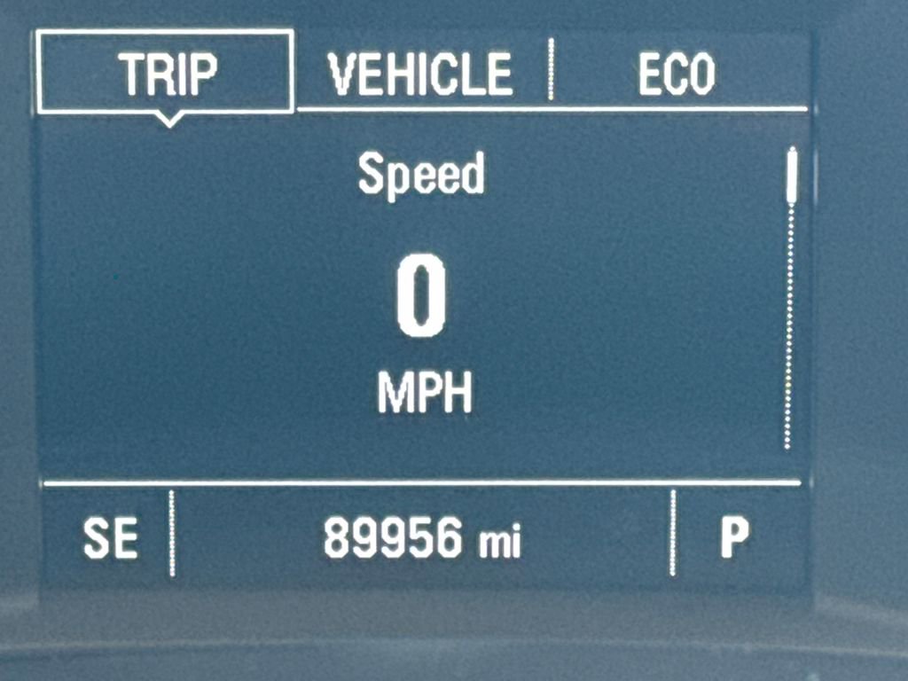 Used 2019 Chevrolet Malibu LT w/ Driver Confidence Package FWD image 17