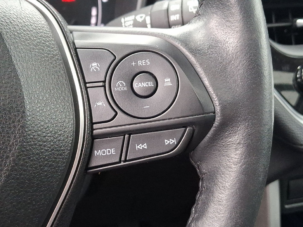 Certified 2023 Toyota Corolla Cross XLE w/ Convenience Package AWD/4WD image 23