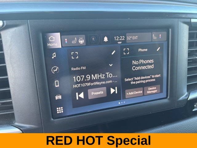 Used 2023 Chrysler Voyager LX FWD image 20