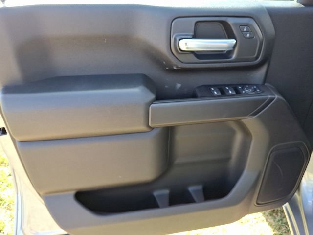 New 2026 Chevrolet Silverado 2500 Custom w/ Custom Value Package image 6