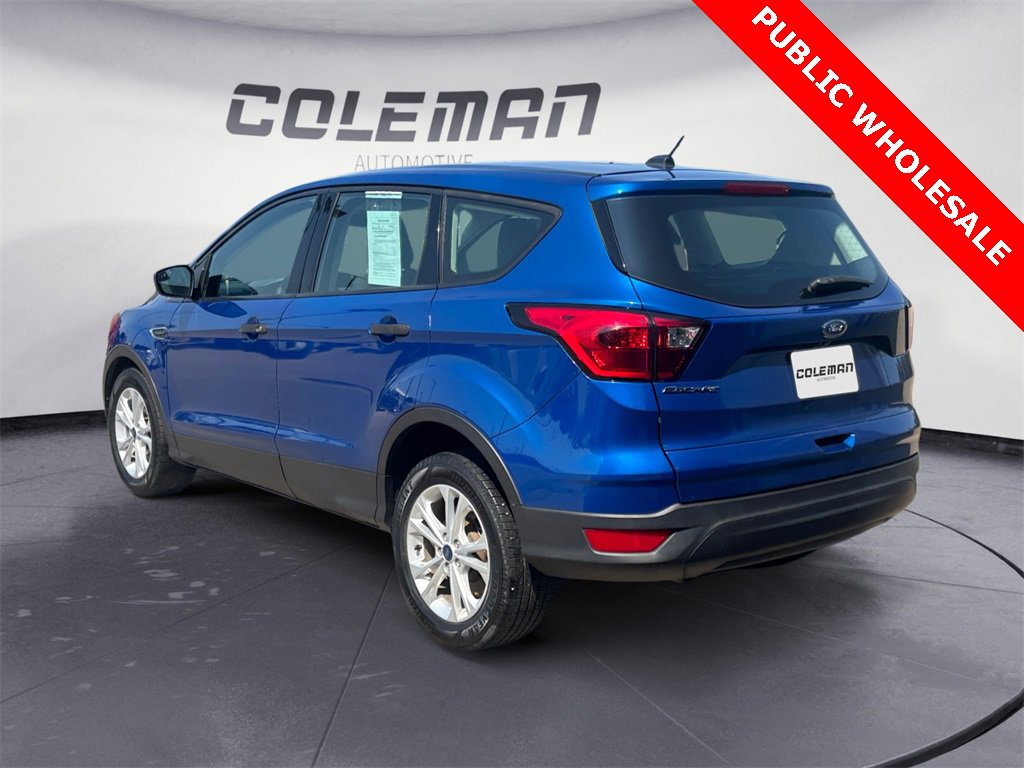 Used 2019 Ford Escape S image 3