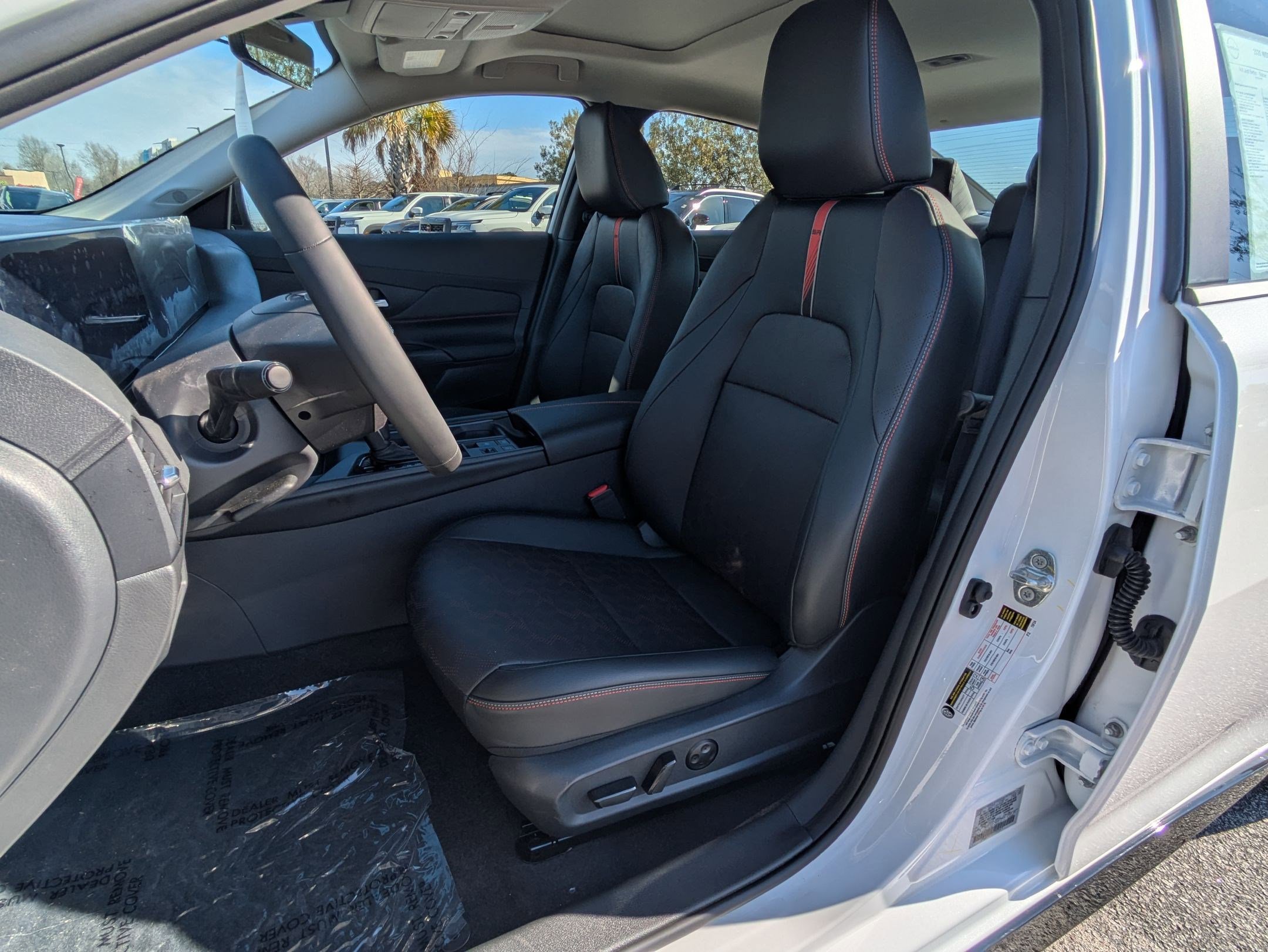 New 2026 Nissan Sentra SR w/ SR Premium Package FWD image 16