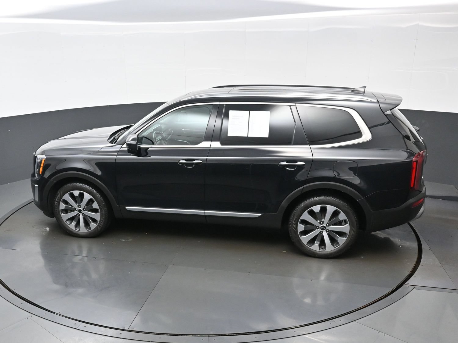 Used 2020 Kia Telluride S AWD/4WD image 38
