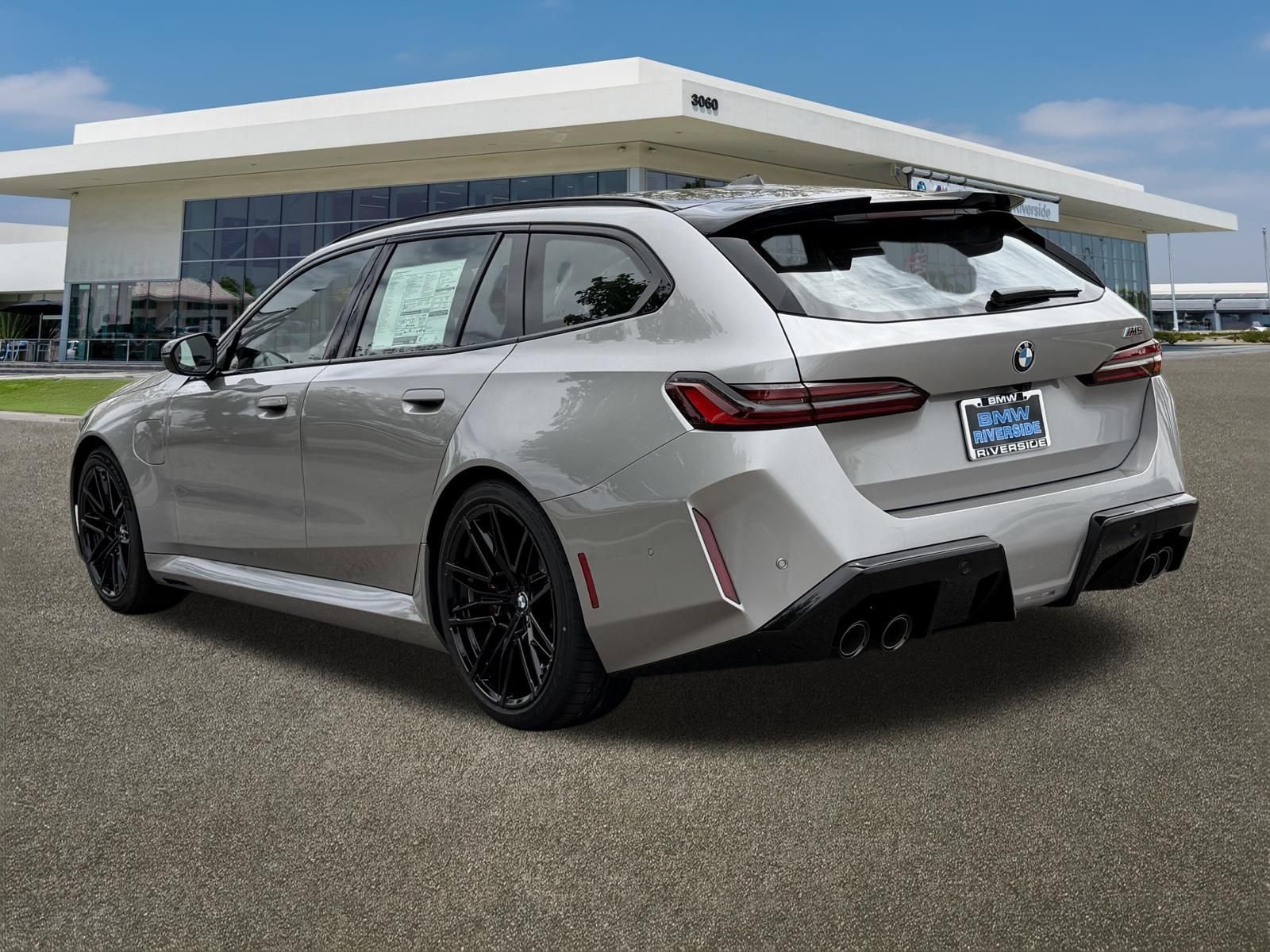 New 2026 BMW M5 Touring AWD/4WD image 7