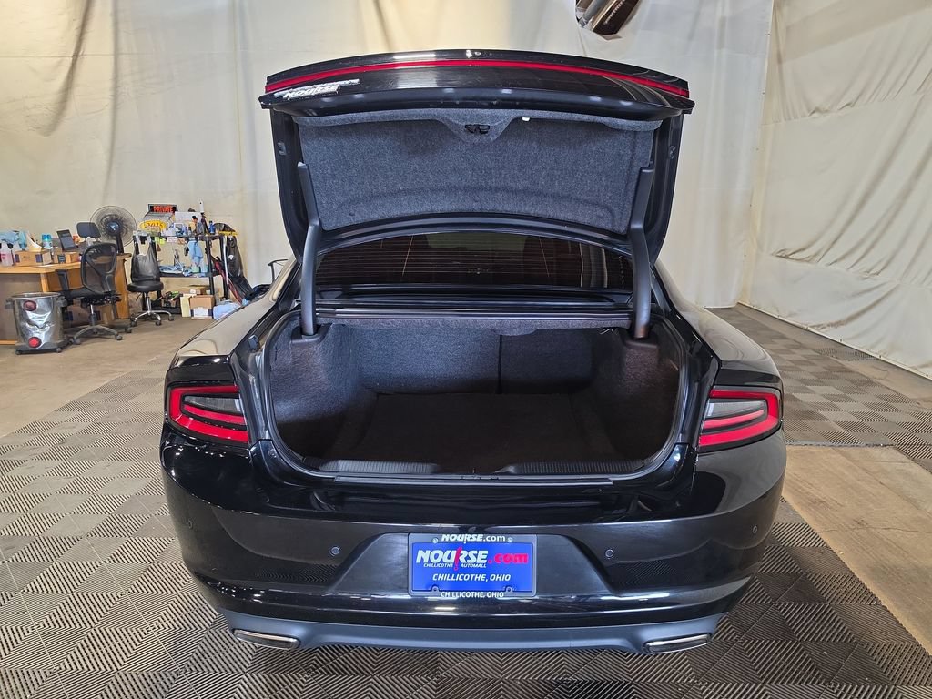 Used 2020 Dodge Charger SXT RWD image 19