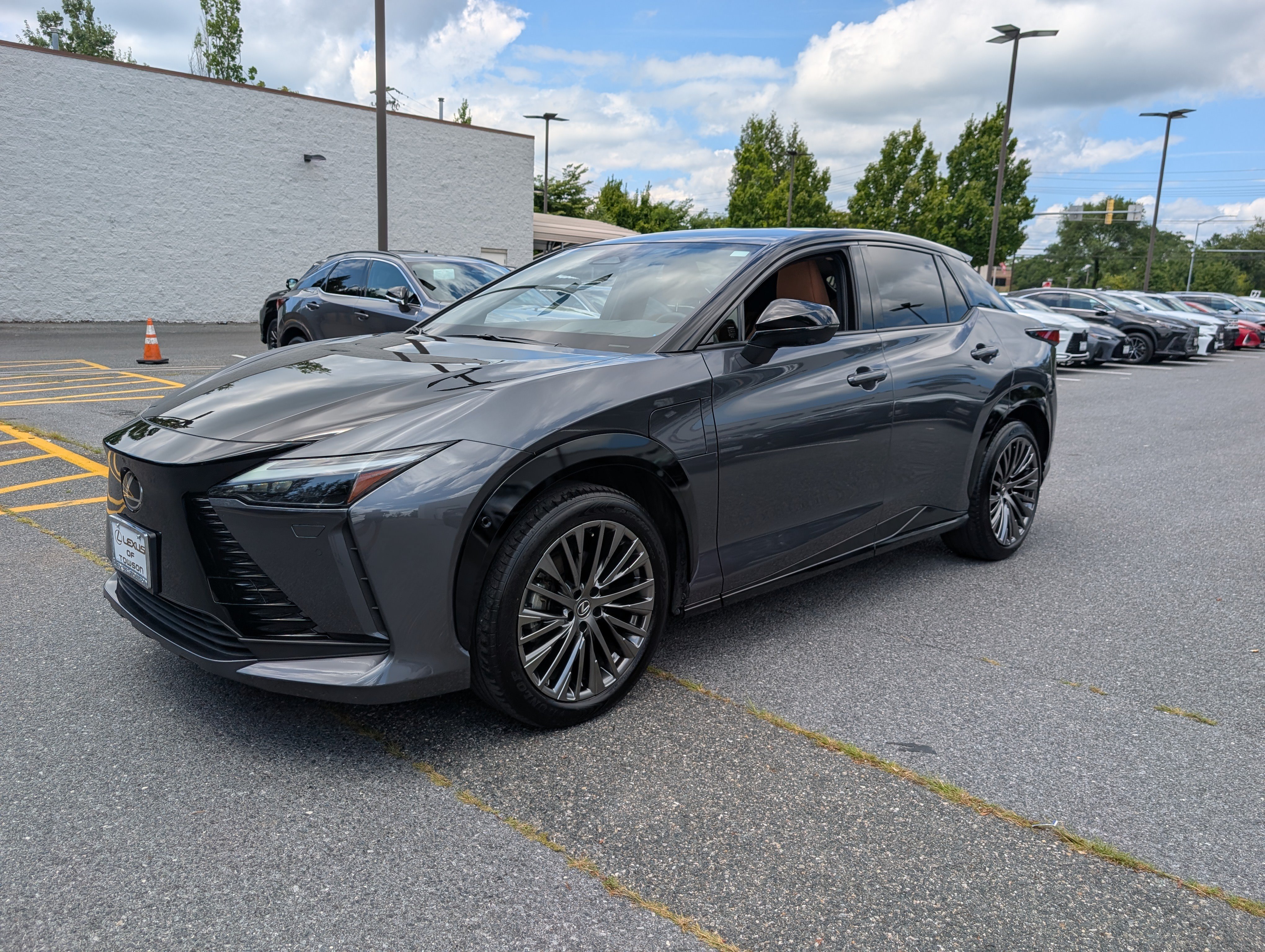 Certified 2023 Lexus RZ 450e Premium w/ Accessory Package (Z1) AWD/4WD image 7