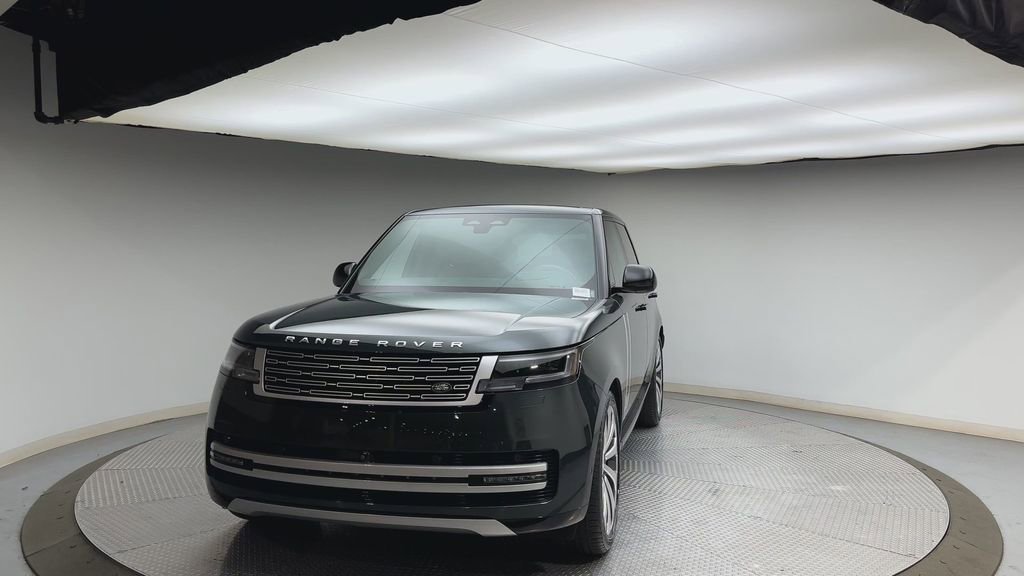 Used 2024 Land Rover Range Rover Autobiography image 7